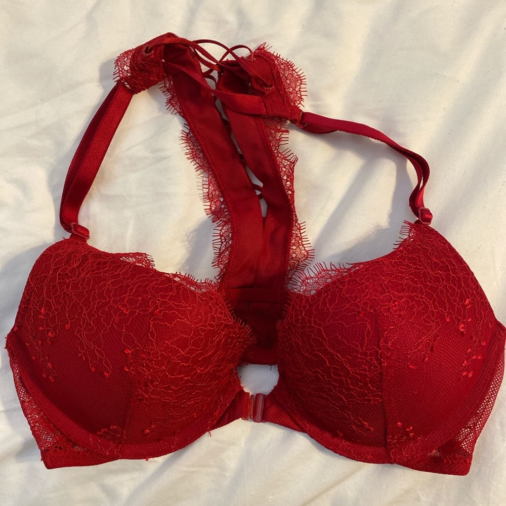 red lace victoria’s secret push up bra